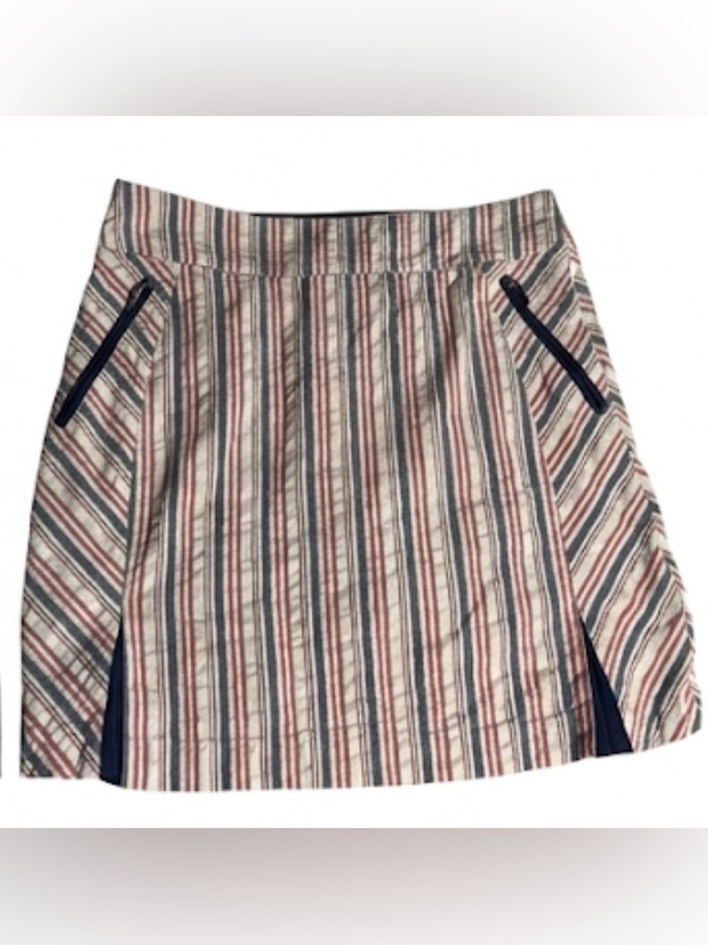 IZOD Golf Women’s Red White Blue Striped Skort Size 4 Patriotic Seersucker Style